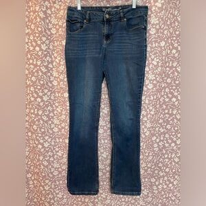 (s46) Maurices Mjeans 12 Long Mid-Rise Stretch Bootcut Dark Wash Jeans EUC